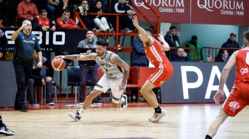 Olímpico perdió en Córdoba y quedó muy complicado