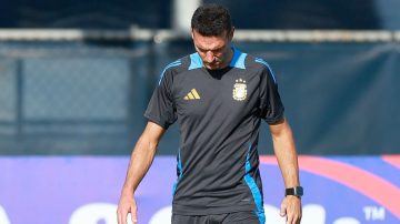 Scaloni fue sancionado y no dirigirá ante Perú