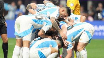 Argentina debutó con una alegría ante Canadá