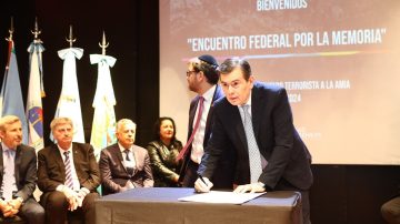 Zamora participó del “Encuentro Federal por la Memoria” por los 30 años del atentado a la AMIA