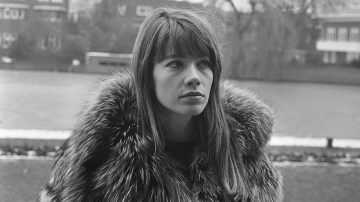 Murió Françoise Hardy, icono del pop francés