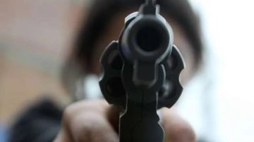 Salvaje asalto en el barrio Mosconi: una familia es maniatada y encerrada en el baño