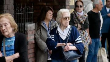 El Gobierno se comprometió a pagar los juicios de jubilados con sentencia firme y acelerar el pago de retroactivos