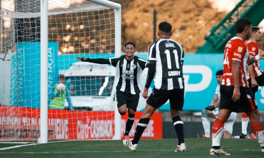 Central Córdoba eliminó a Estudiantes y avanza en la Copa Argentina