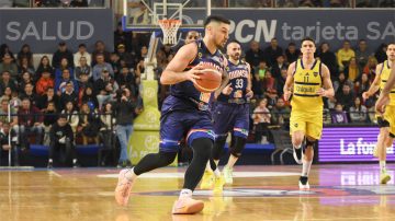 Emiliano Basabe sigue en Quimsa