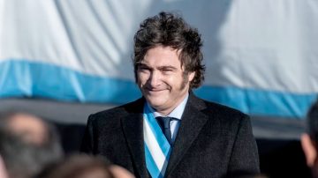 Pacto de Mayo: Milei se apoya en los gobernadores para la segunda fase del plan económico