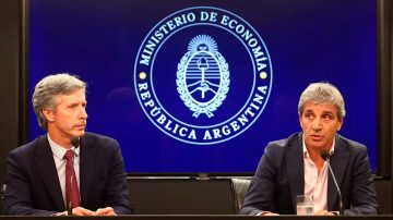 El Gobierno convocó a los bancos para empezar la segunda fase de su plan económico
