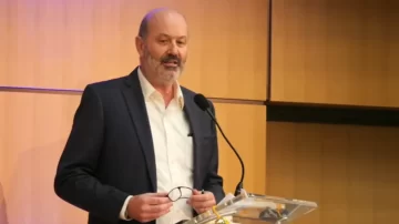 Sturzenegger negó asperezas con Caputo y anticipó sus primeras medidas de gestión