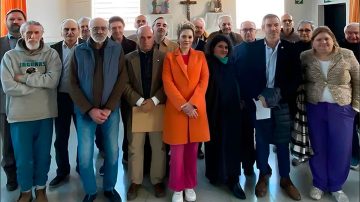 Se conoció la foto de la visita de diputados libertarios a Astiz y otros represores en Ezeiza