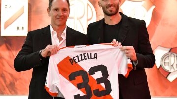 River presentó a otro campeón mundial: Germán Pezzella