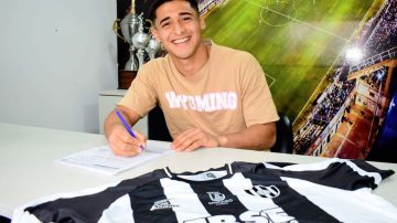 Pocho Gómez renovó su vínculo con el Ferro: “Central Córdoba es todo para mi”