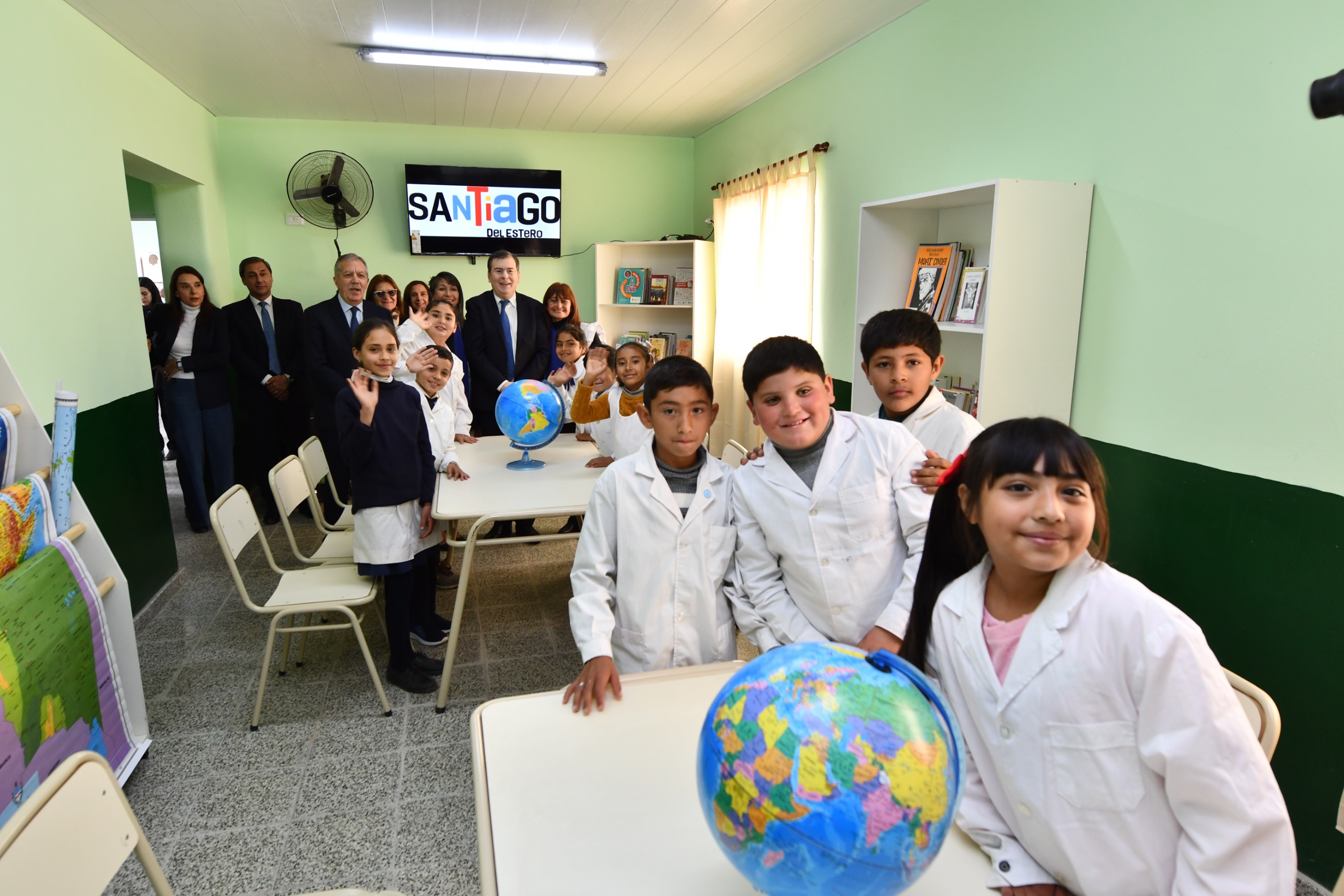 Recorrida por las instalaciones de la escuela