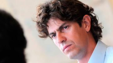 Lousteau fue elegido presidente de la Bicameral de Inteligencia y le quitó un lugar clave al Gobierno