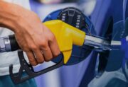 Las ventas de combustibles registraron una baja interanual del 1,8% en marzo