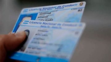 El Gobierno trabaja para anunciar una licencia de conducir sin vencimiento