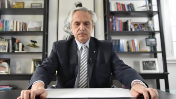 Alberto Fernández con El País: “Estoy siendo acusado de algo que no he hecho”