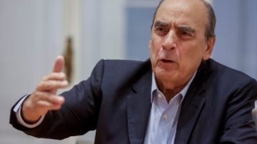 Guillermo Francos descarta cambios en el Gabinete y defiende a Milei frente al escándalo de Libra