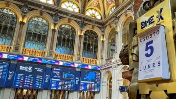 Lunes negro: la Argentina de Milei sucumbe ante el colapso de los mercados