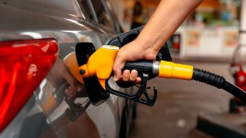 La venta de combustibles lleva 15 meses consecutivos en caída