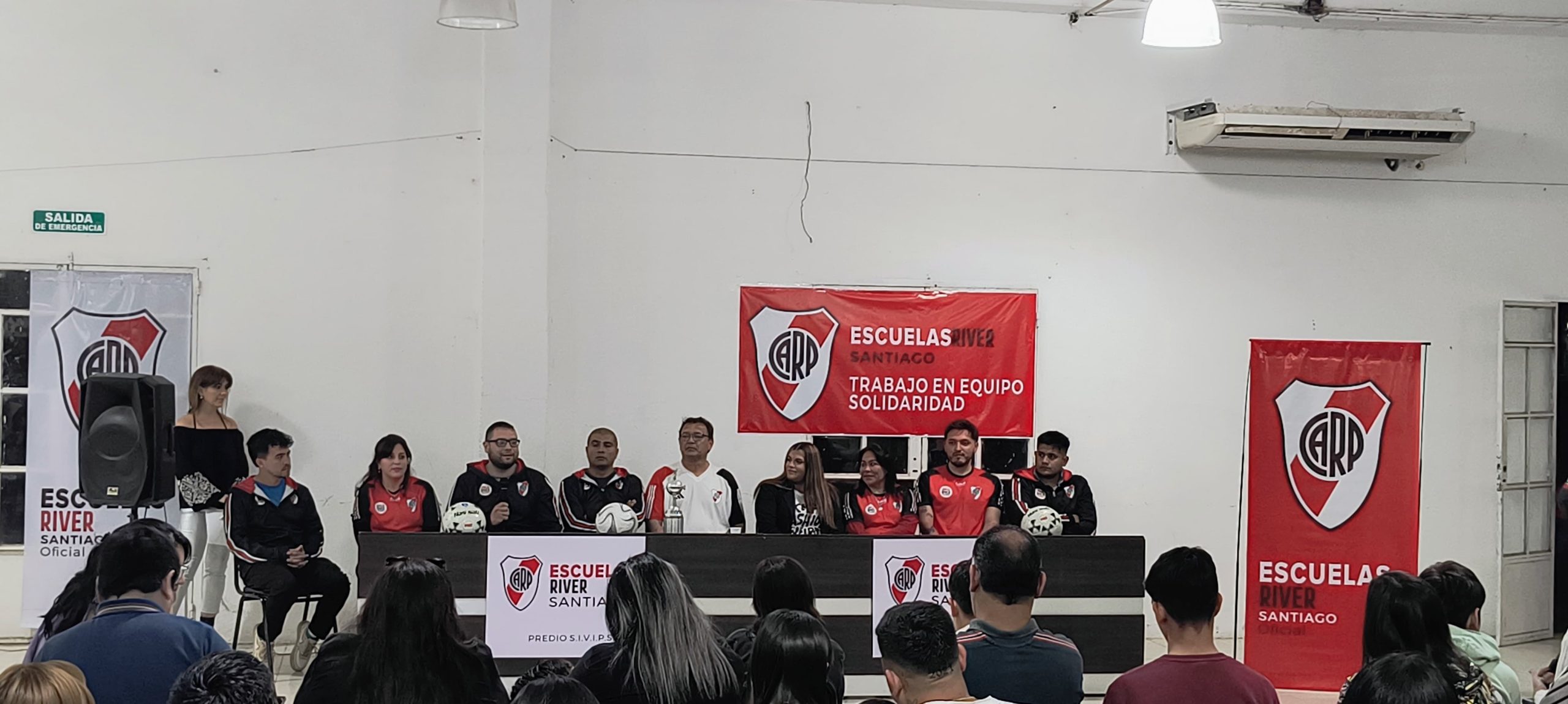 Presentación de la Escuela de River