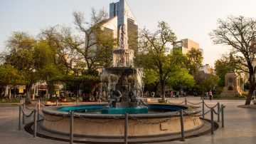 ¿Abren los negocios? Así funcionará el comercio el lunes 30 de septiembre