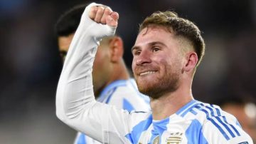 Argentina se floreó ante Chile en el Monumental con una goleada