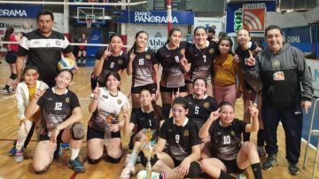Las chicas del U18 de Olímpico se consagraron campeonas al vencer a Ateneo en una final apasionante