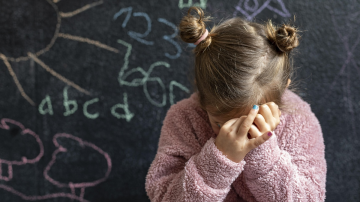 Increíble: ahorcó a su hija porque reprobó una prueba y desde la escuela lo denunciaron