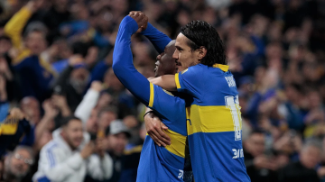 Lunes con buenas noticias en Boca: se recuperaron Advíncula y Cavani