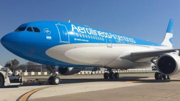 Aerolíneas y gremios llegaron a un acuerdo y comienza a destrabarse el conflicto aeronáutico