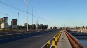 Tragedia en la autopista Santiago-La Banda: motociclista fue arrollado y falleció