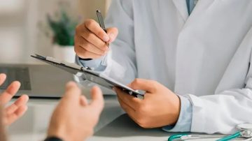 Otro golpe al bolsillo tras un nuevo aumento a las prepagas: cuánto habrá que pagar en octubre