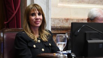 Claudia de Zamora: “Juntos podemos seguir construyendo un futuro mejor”