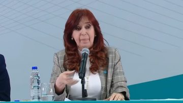 “Ay Milei! ¿Con los niños enfermos también?”, Cristina Kirchner se sumó al reclamo de profesionales del Garrahan