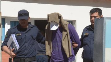 El hombre acusado de mantener cautiva a su familia por 10 años, quedó en libertad