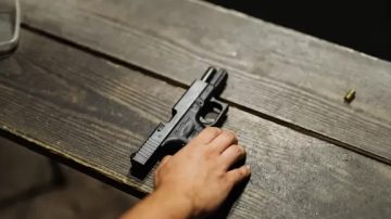 Preocupación en Termas de Río Hondo: un adolescente llevó un arma al colegio e intentó venderla