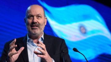 Federico Sturzenegger: “La obra pública no vuelve más”