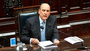 Guillermo Francos apuntó contra el PRO y aseguró que “le tienen miedo a Milei”