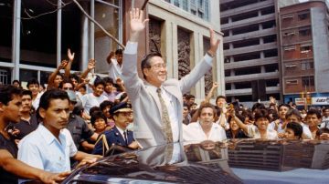 Quién fue Alberto Fujimori: el profesor que pasó a dictador en Perú y fue preso por violar derechos humanos