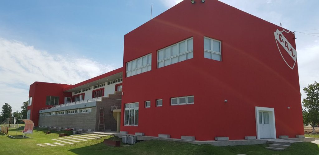 Escándalo en Independiente: una empleada denunció por abuso sexual al utilero del plantel profesional