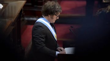 Milei le pidió a los gobernadores un ajuste del gasto de u$s60.000 millones