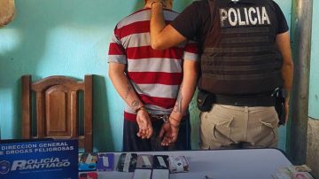 Desbaratan a un kiosco de drogas en La Banda: un detenido y secuestro de nueve celulares