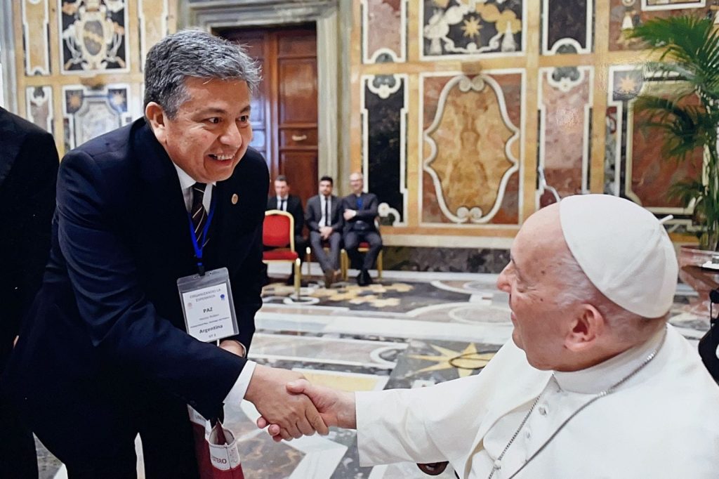 La inspiradora carrera de Héctor Paz: de cortar el pasto a rector de la UNSE