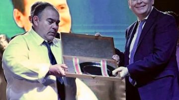 Gerardo Zamora y funcionarios provinciales despidieron al intendente Miguel Álvarez