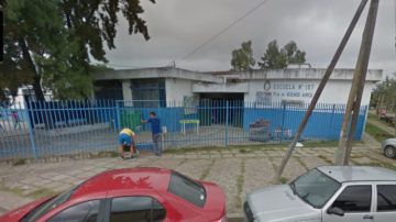 Un niño de 10 años llevó un arma a la escuela y causó pánico entre sus compañeros