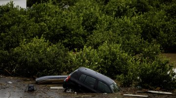 Ya son 95 los muertos por la violencia de las inundaciones en España