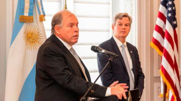 Ajuste para algunos y gasto millonario por Halloween para otros