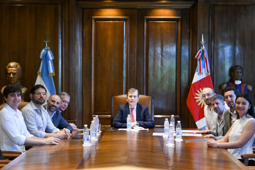 Zamora se reunió con emprendedores tecnológicos de la provincia