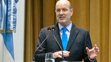 El Gobierno anunció la eliminación de los cargos hereditarios en la administración pública