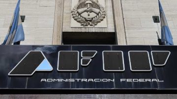 El Gobierno anunció la disolución de la AFIP